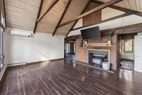 18 Brookside Drive Standish ME 04084