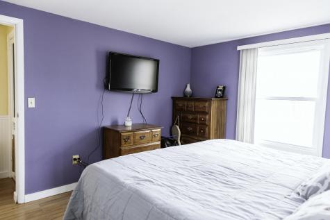 32 Madison Street Auburn ME 04210