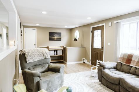 32 Madison Street Auburn ME 04210