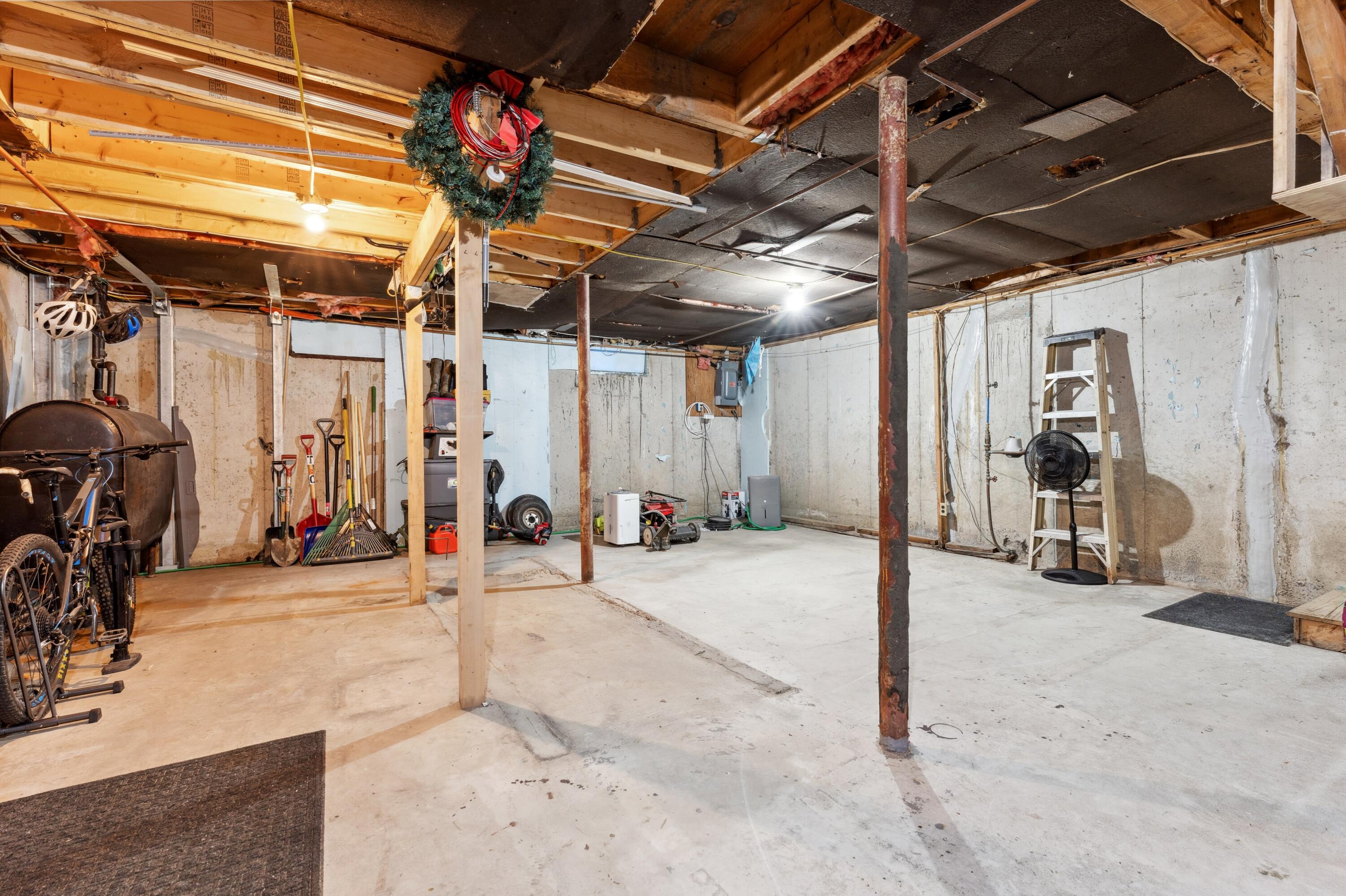 30 Cottage Street Fairfield ME 04937