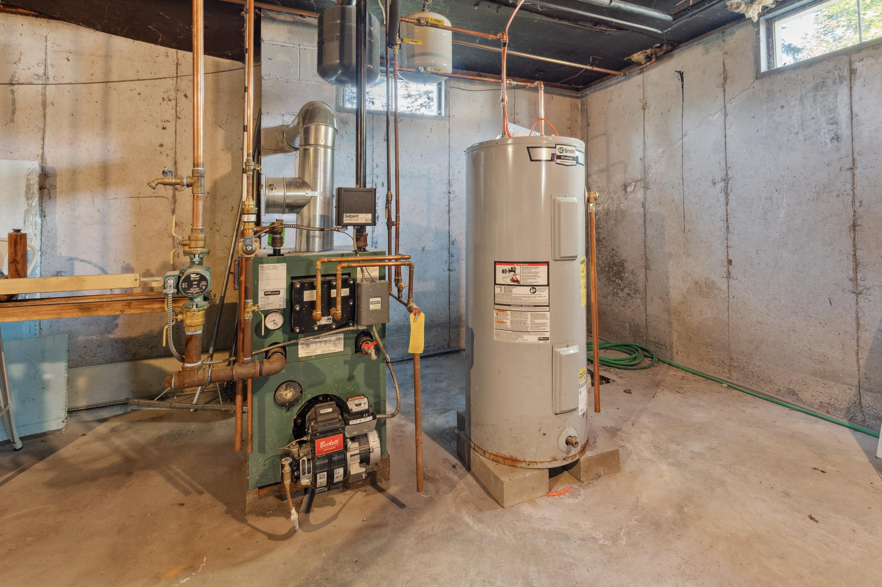 30 Cottage Street Fairfield ME 04937