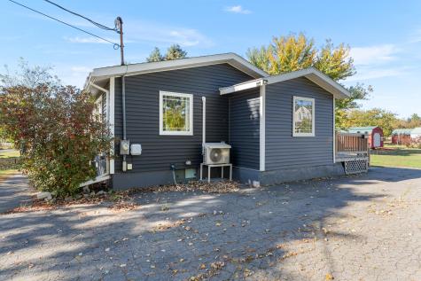 30 Cottage Street Fairfield ME 04937