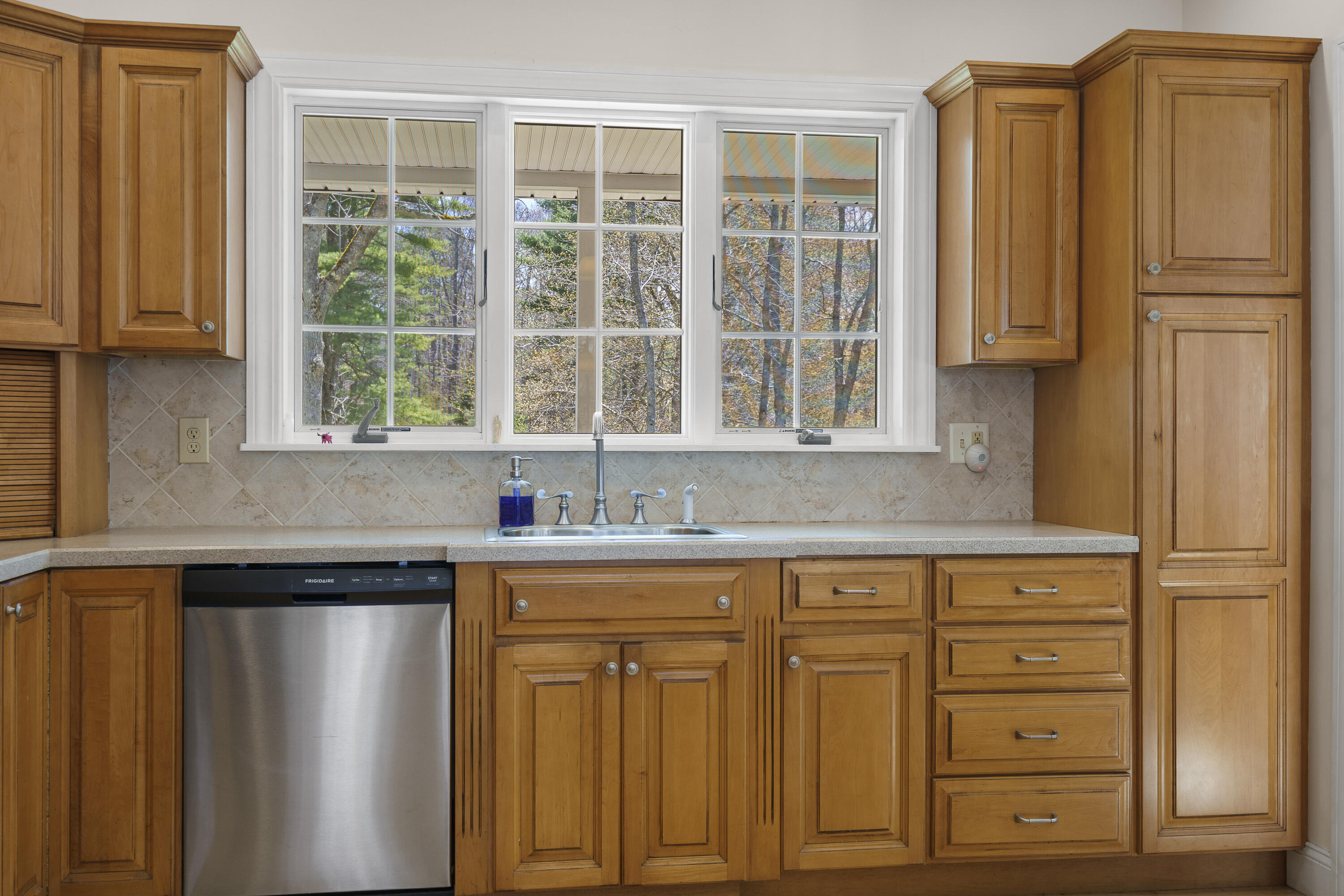 23 Sunny Acres Lane Boothbay ME 04537