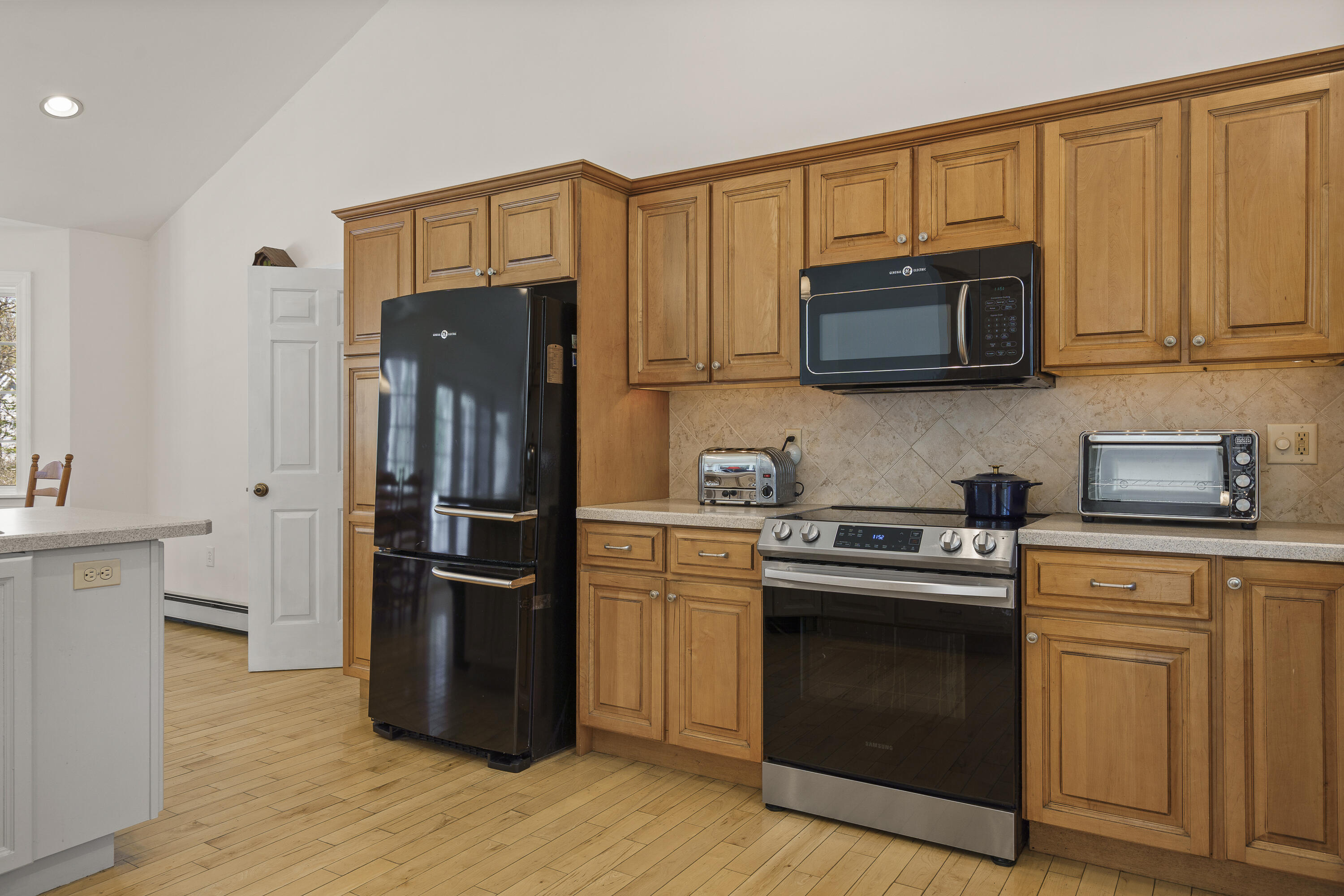 23 Sunny Acres Lane Boothbay ME 04537