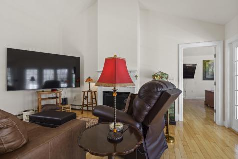 23 Sunny Acres Lane Boothbay ME 04537