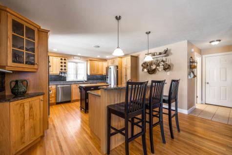 16 Quail Run Kennebunk ME 04043