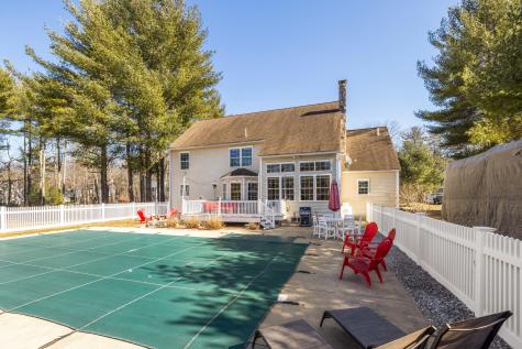 16 Quail Run Kennebunk ME 04043