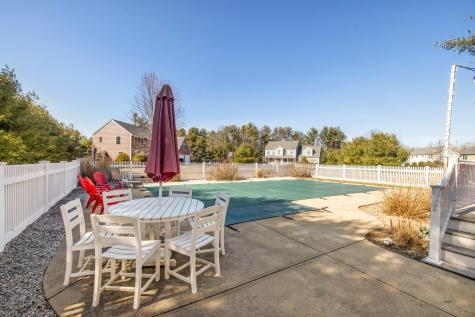 16 Quail Run Kennebunk ME 04043