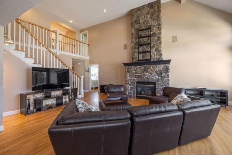 16 Quail Run Kennebunk ME 04043