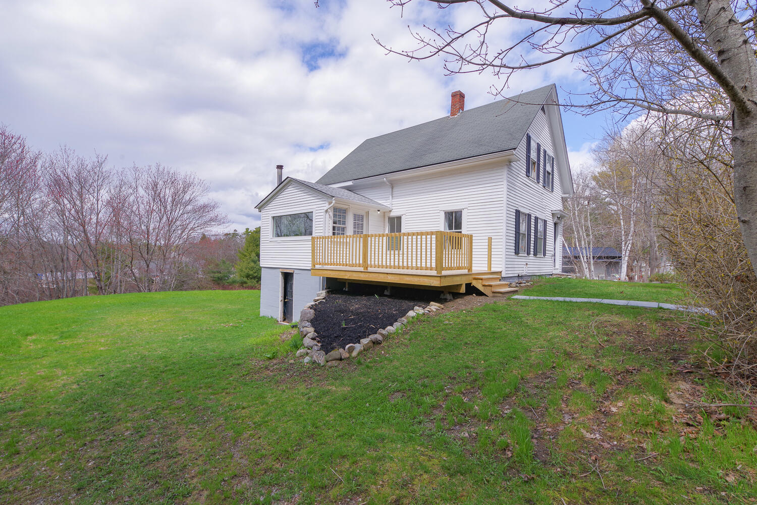 1216 Main Street Waldoboro ME 04572