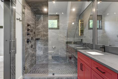 121 Morganite Way Newry ME 04261