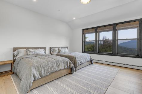 121 Morganite Way Newry ME 04261