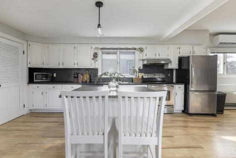 17 Bellevue Avenue South Portland ME 04106