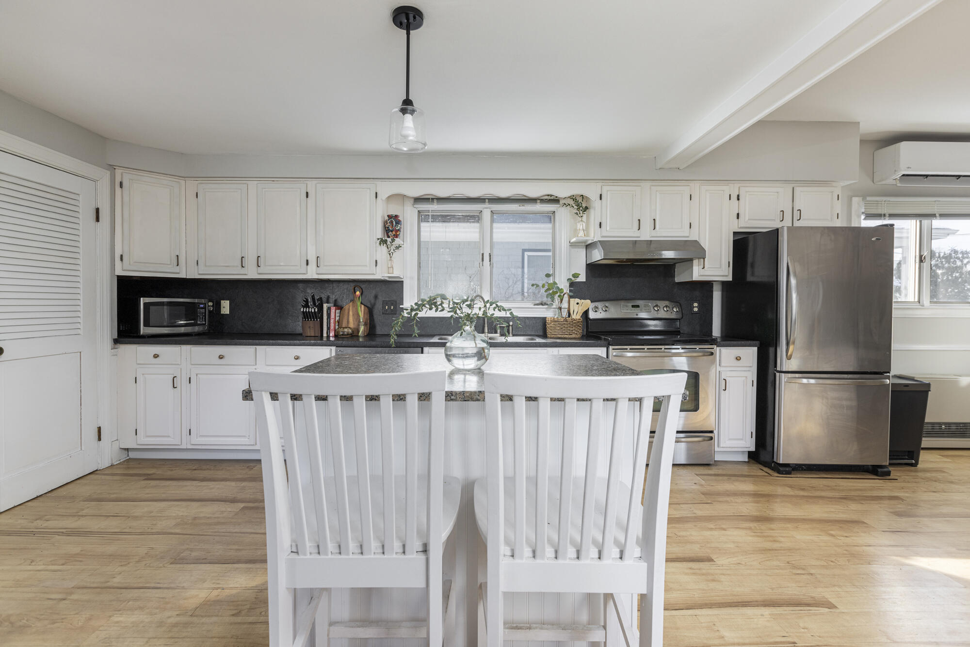 17 Bellevue Avenue South Portland ME 04106