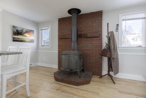 17 Bellevue Avenue South Portland ME 04106