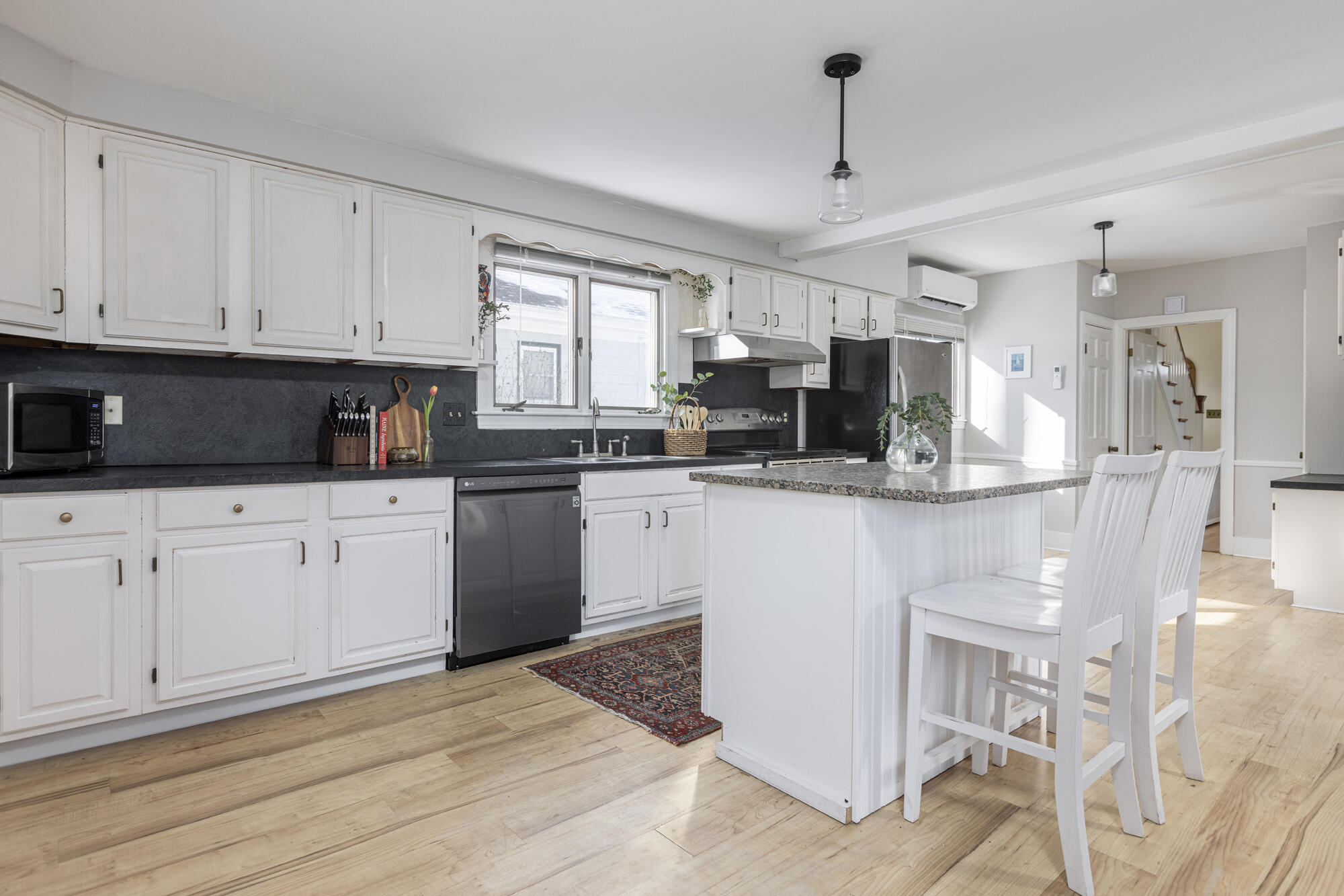 17 Bellevue Avenue South Portland ME 04106