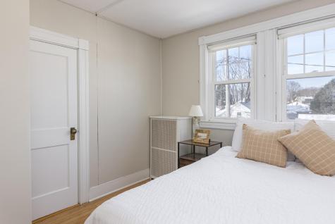 17 Bellevue Avenue South Portland ME 04106