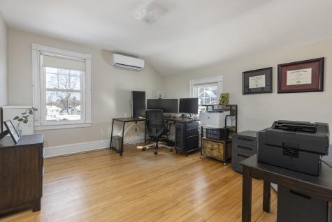 17 Bellevue Avenue South Portland ME 04106