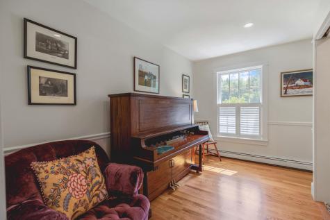 29 Applecrest Drive Yarmouth ME 04096