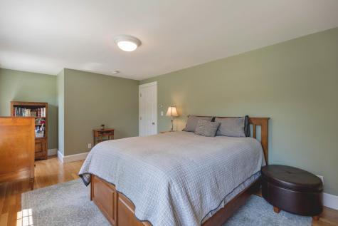 29 Applecrest Drive Yarmouth ME 04096
