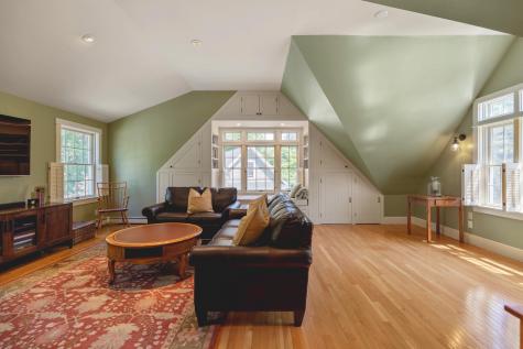 29 Applecrest Drive Yarmouth ME 04096