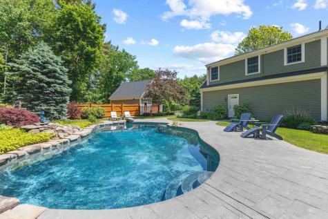 29 Applecrest Drive Yarmouth ME 04096
