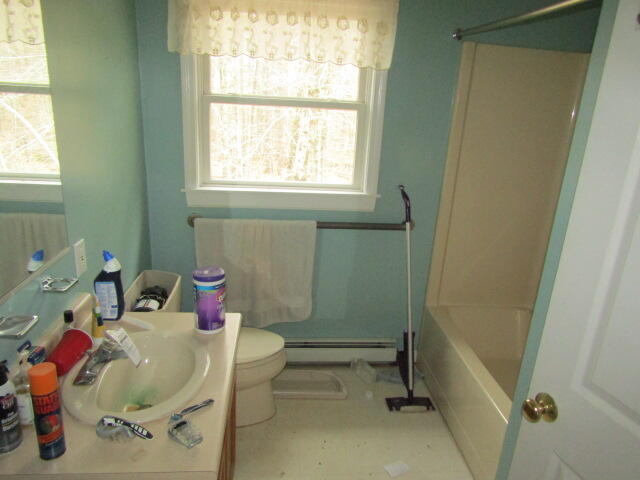 530 River Road Woolwich ME 04579