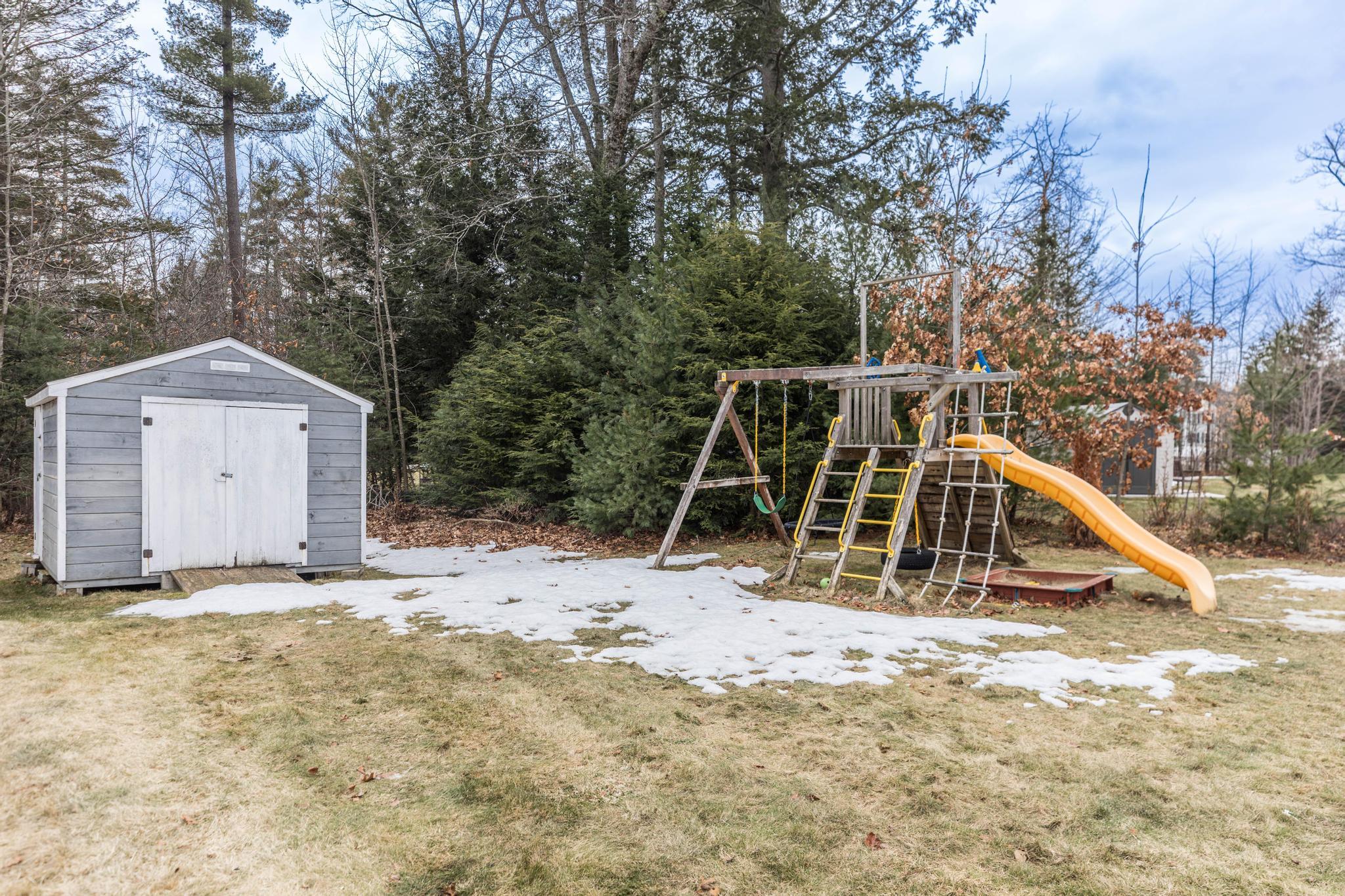 92 Julian Huxley Lane Wells ME 04090