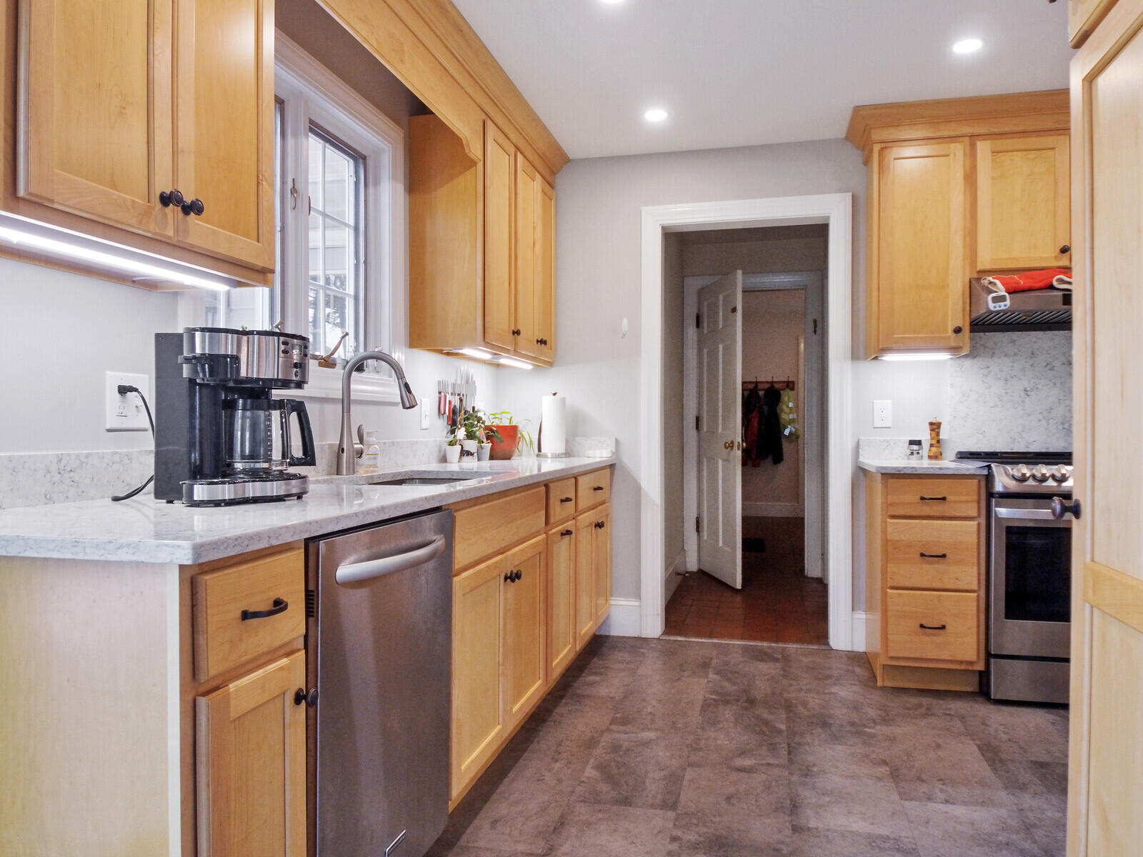 20 Hillcrest Street Waterville ME 04901