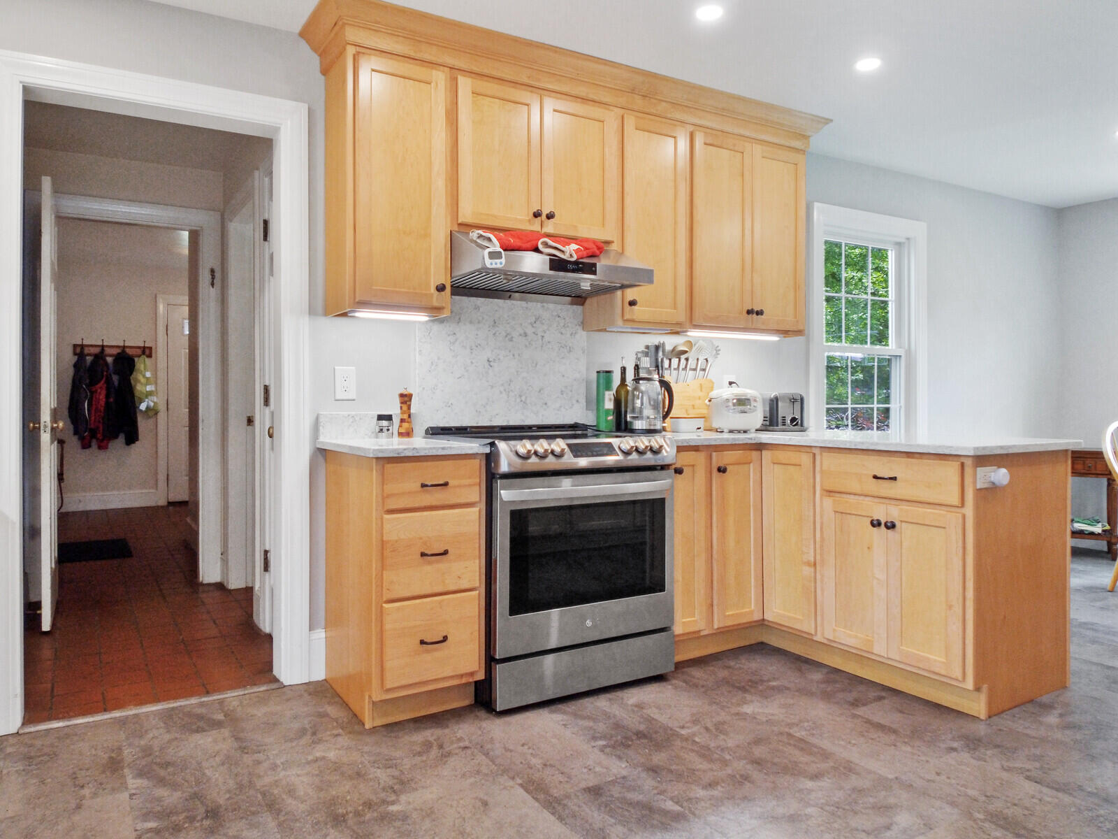 20 Hillcrest Street Waterville ME 04901