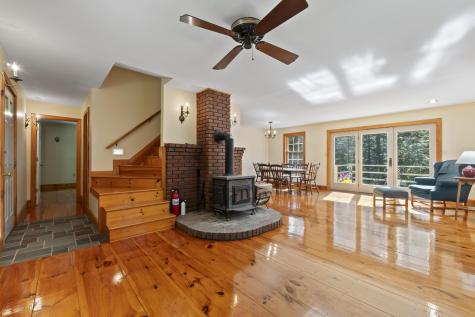 33 Quail Lane Nobleboro ME 04555