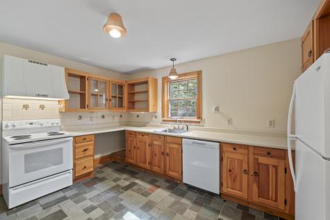 33 Quail Lane Nobleboro ME 04555