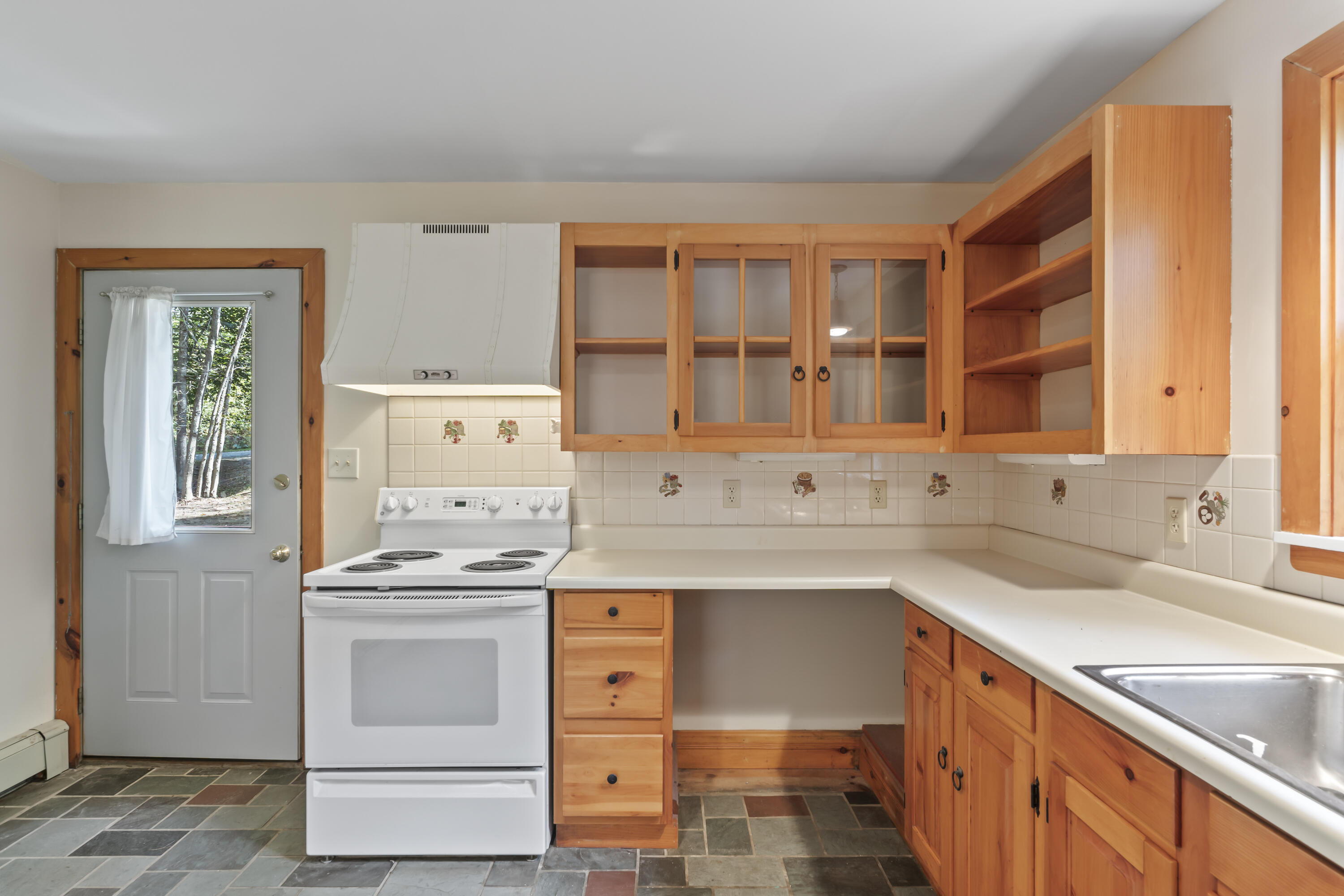 33 Quail Lane Nobleboro ME 04555