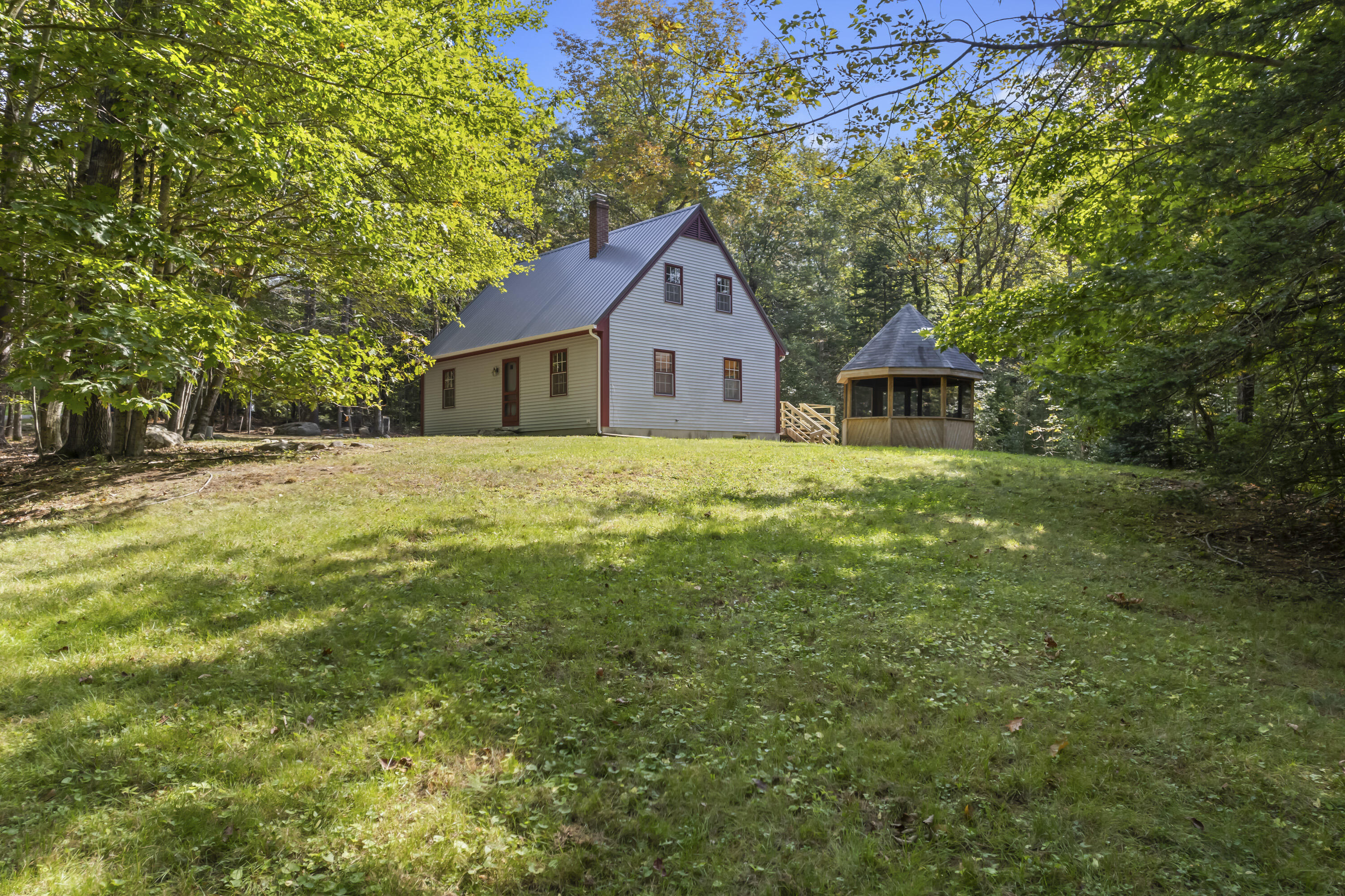 33 Quail Lane Nobleboro ME 04555