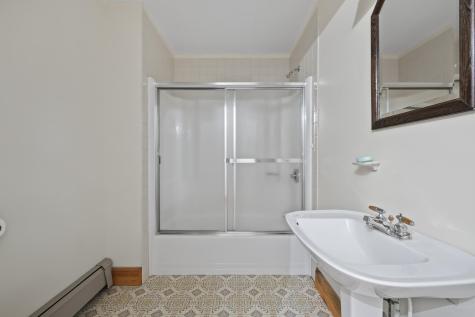 33 Quail Lane Nobleboro ME 04555