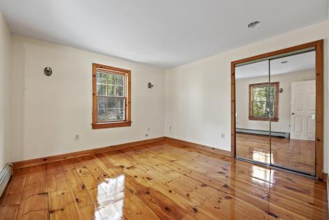 33 Quail Lane Nobleboro ME 04555