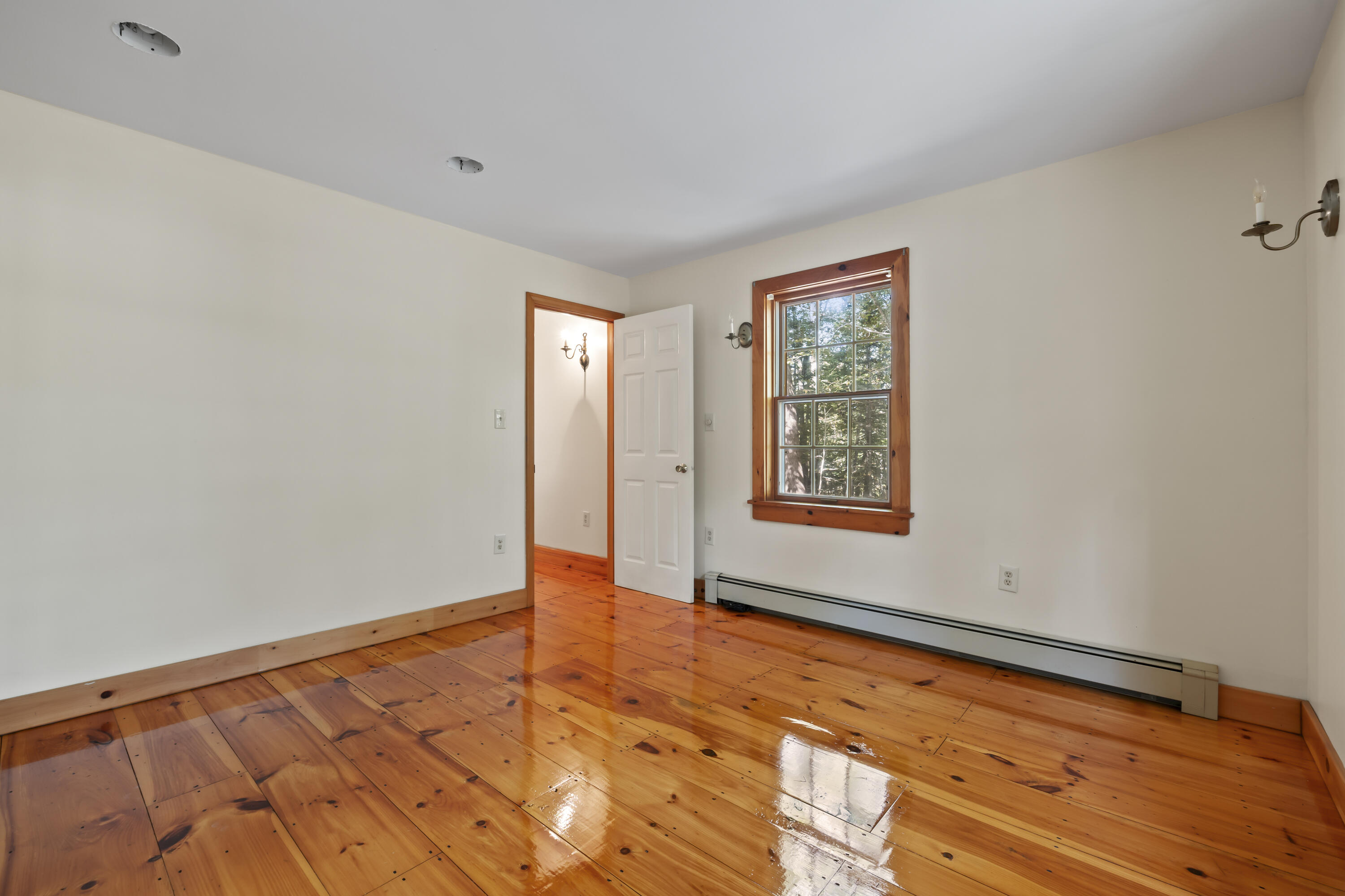 33 Quail Lane Nobleboro ME 04555