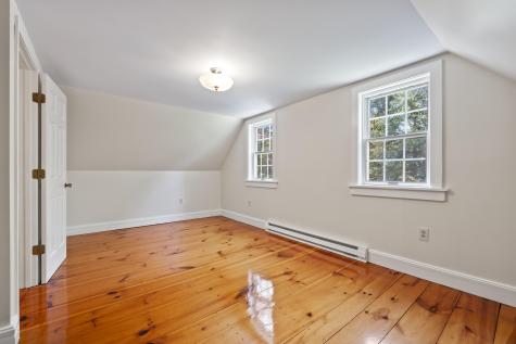 33 Quail Lane Nobleboro ME 04555