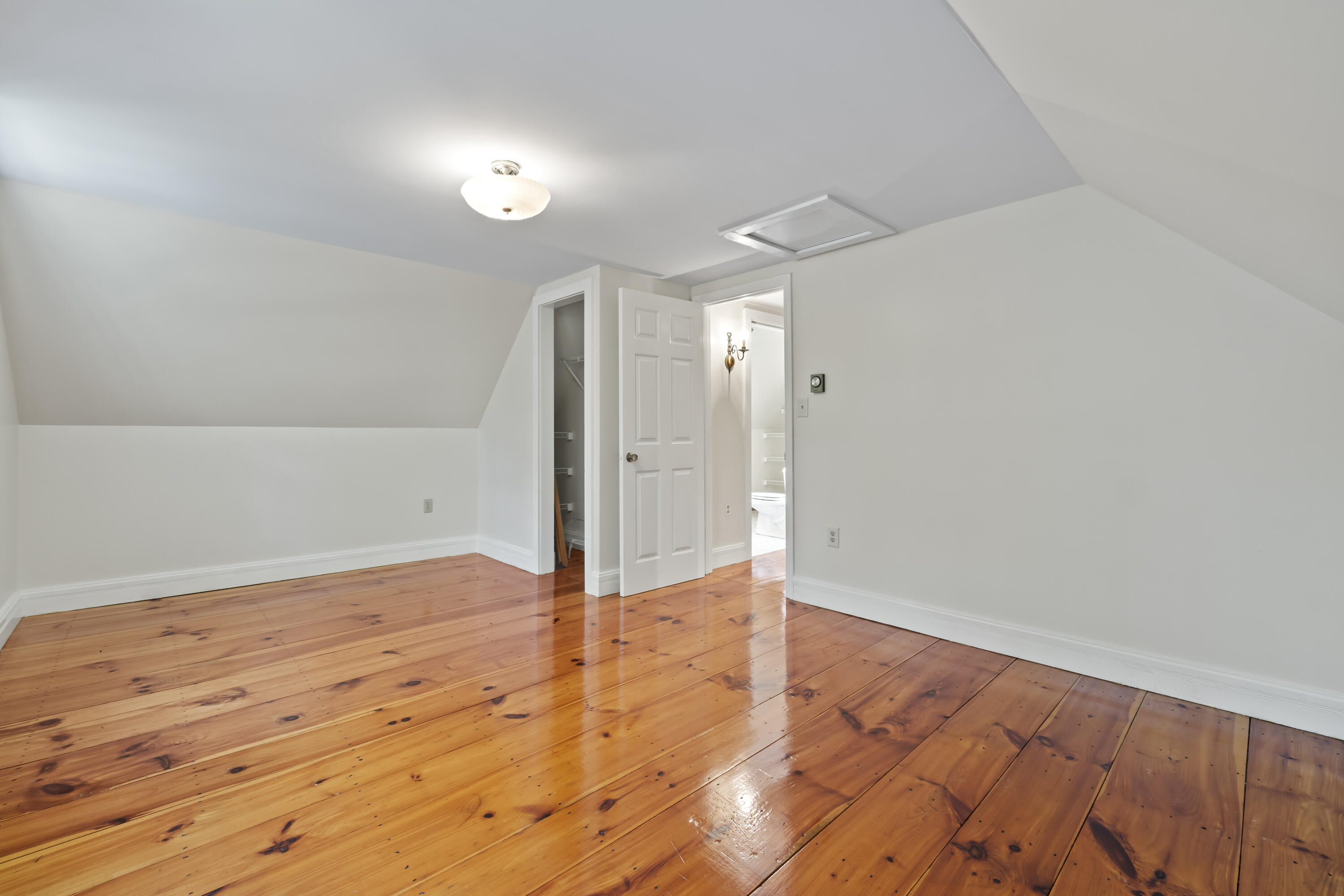 33 Quail Lane Nobleboro ME 04555