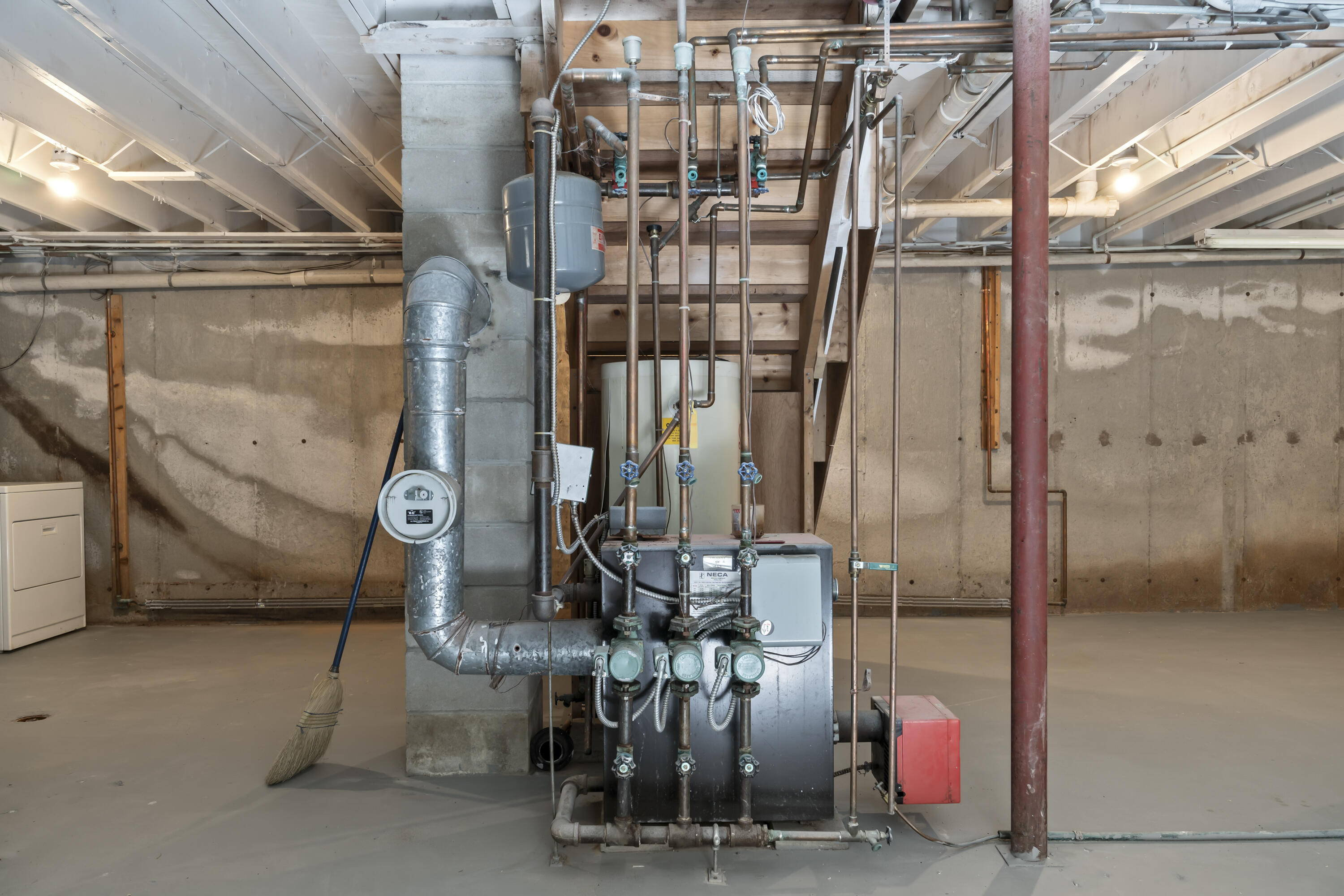 33 Quail Lane Nobleboro ME 04555