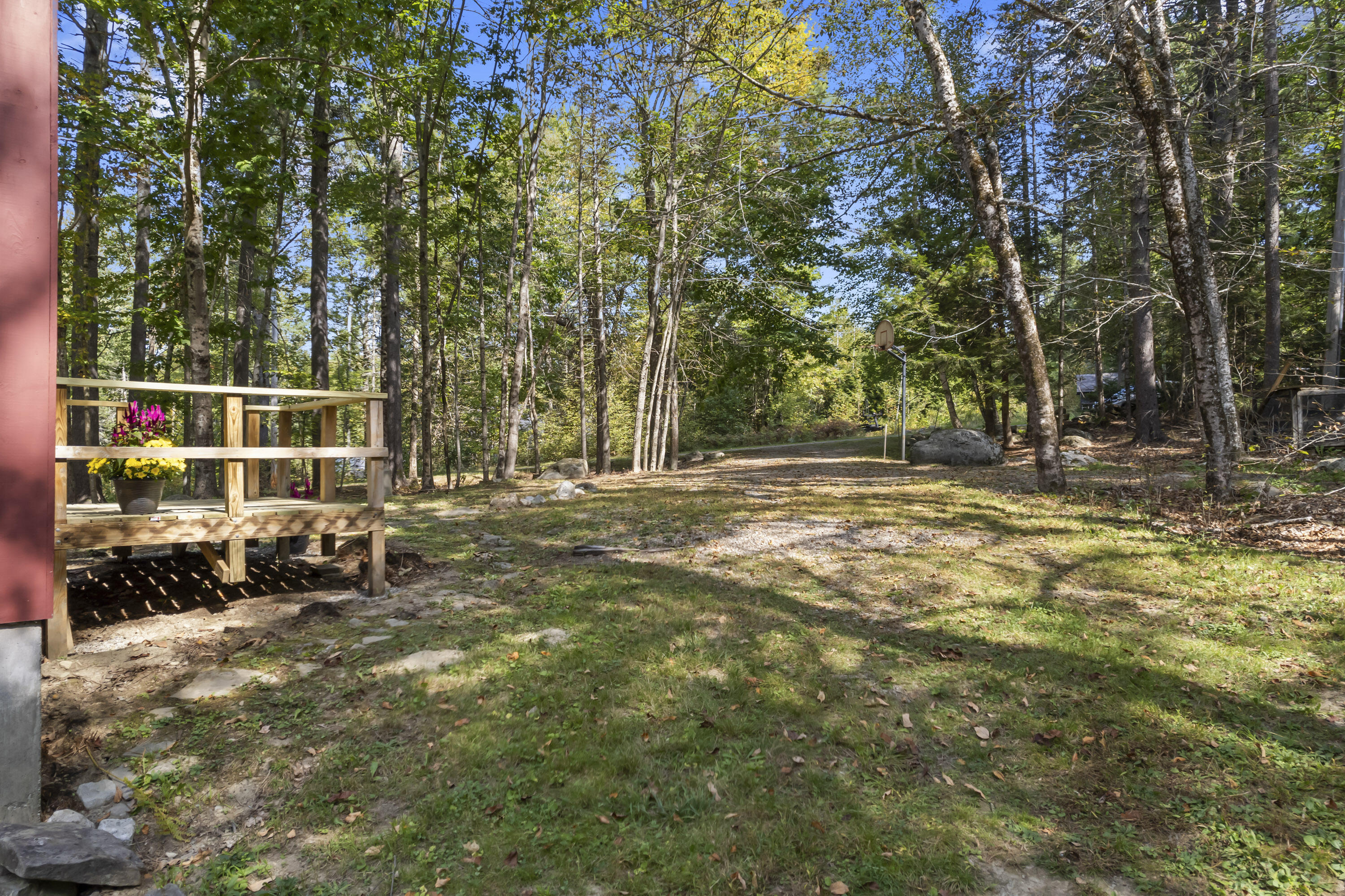 33 Quail Lane Nobleboro ME 04555