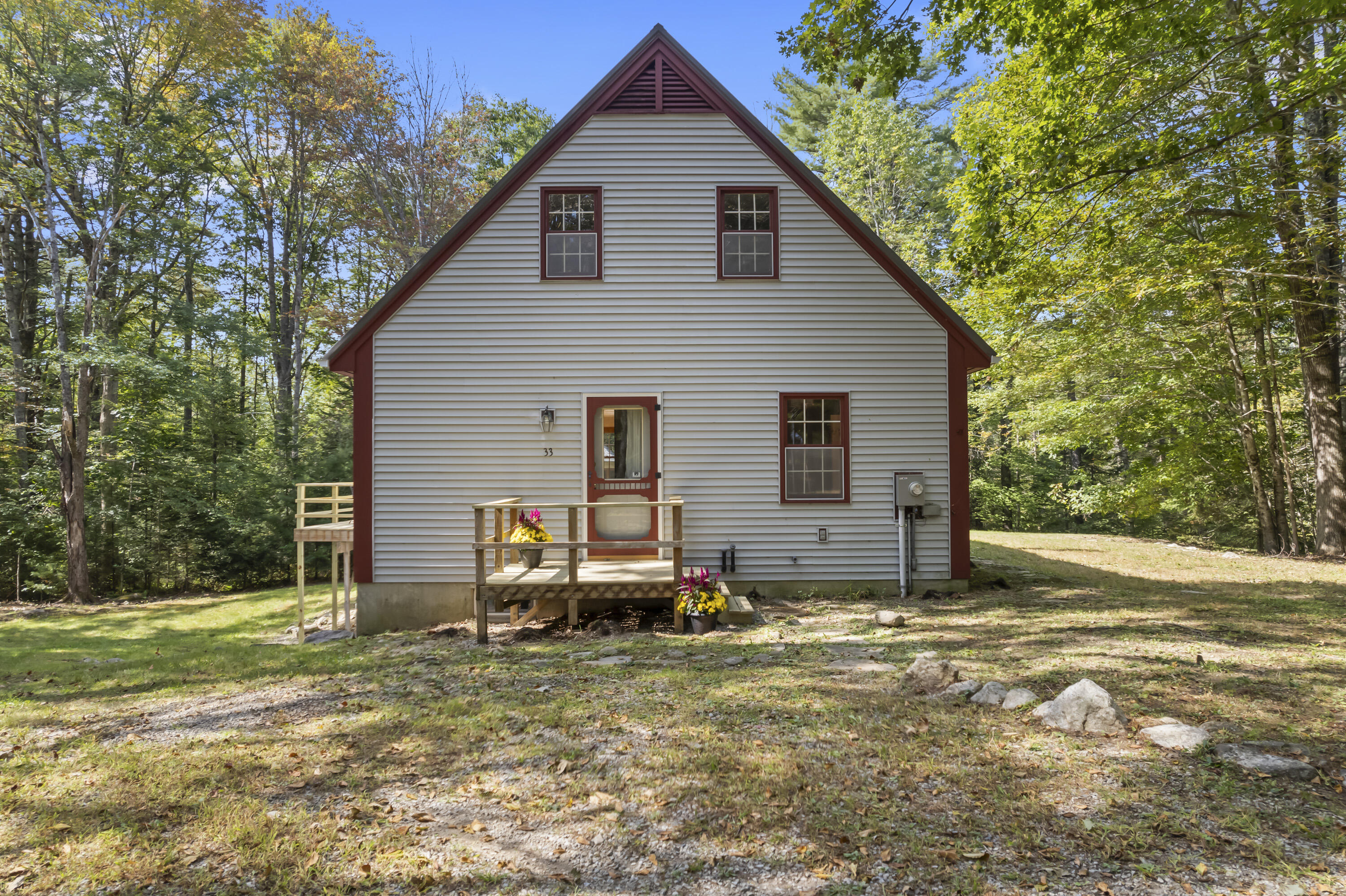 33 Quail Lane Nobleboro ME 04555