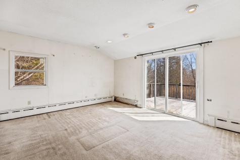 9 West Circle Falmouth ME 04105