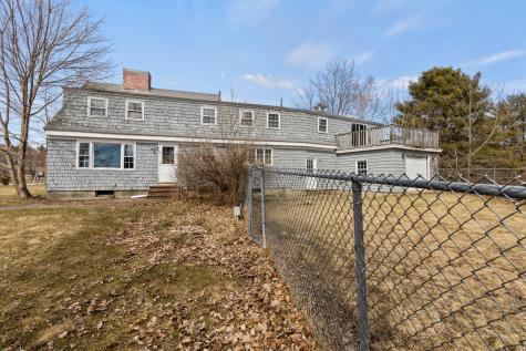 9 West Circle Falmouth ME 04105