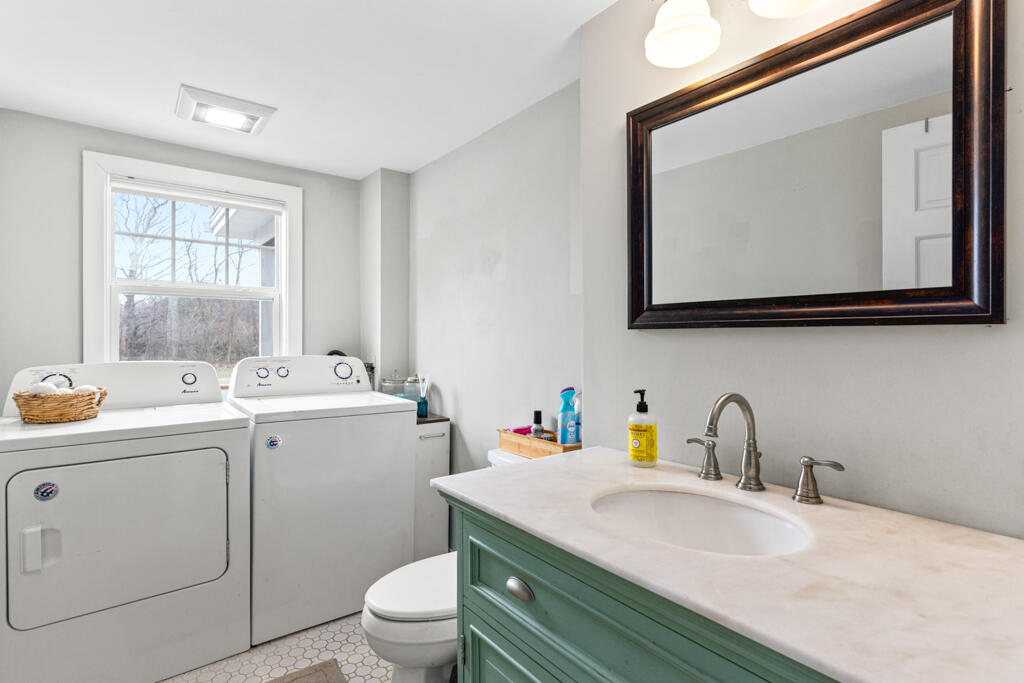 15 Cole Road Biddeford ME 04005