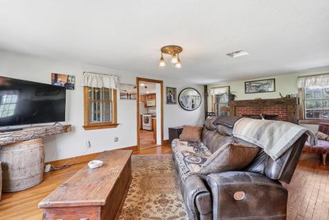 279 Merchants Row Lebanon ME 04027