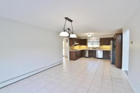 47 Balsam Drive Holden ME 04429