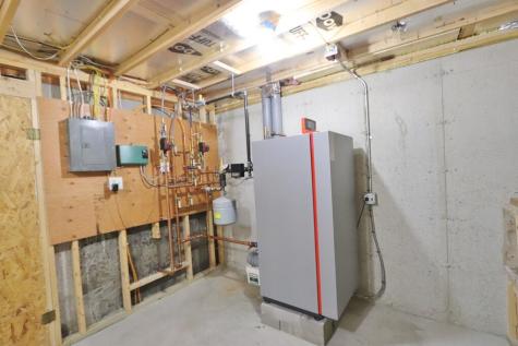 47 Balsam Drive Holden ME 04429