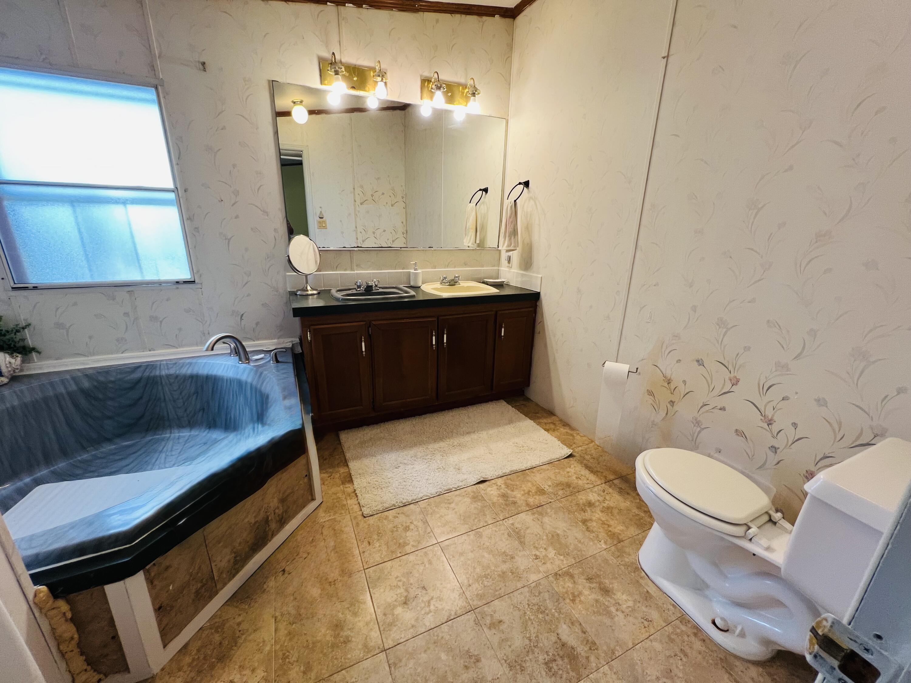 142 Southern Bay Road Penobscot ME 04476