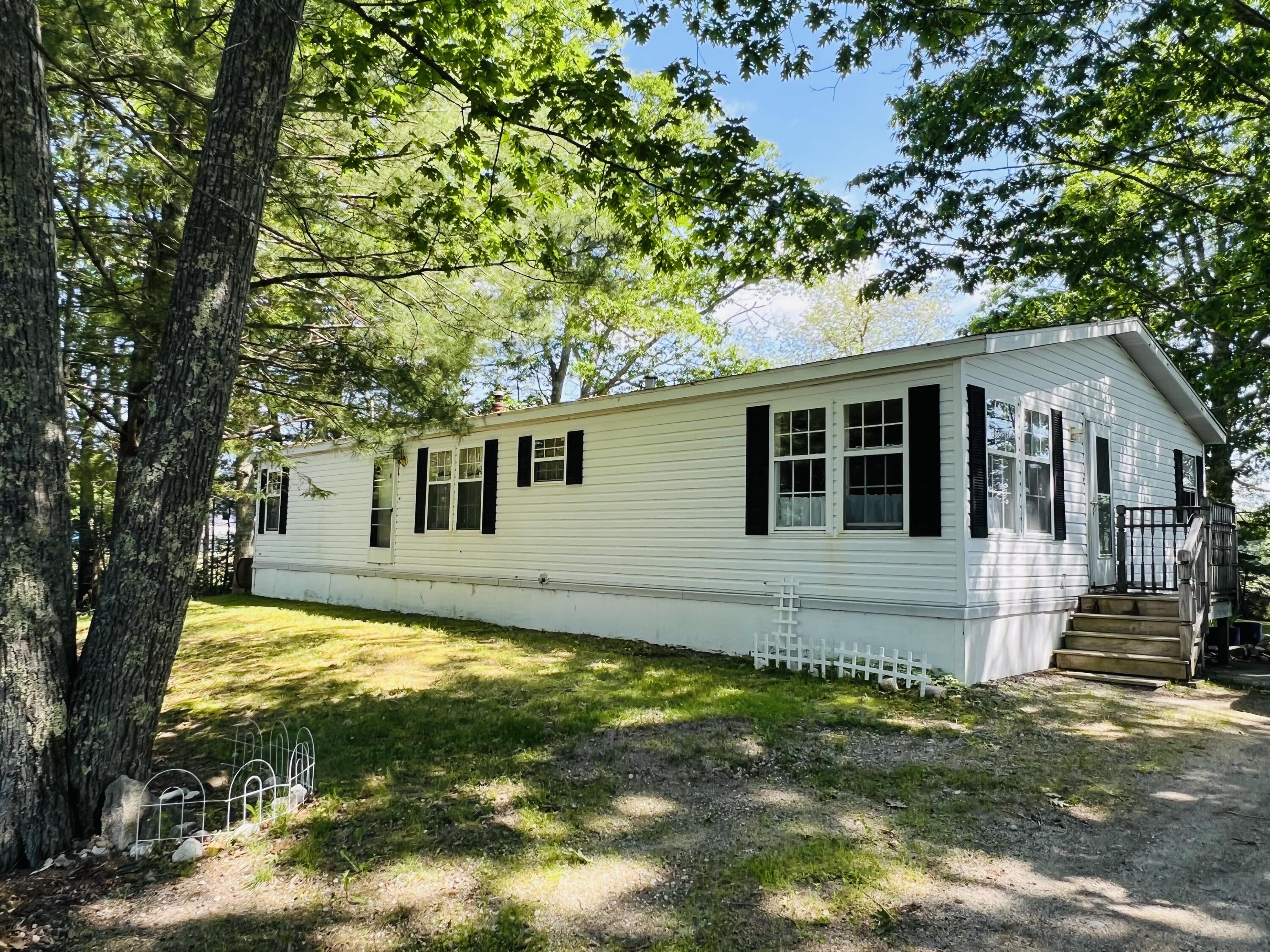 142 Southern Bay Road Penobscot ME 04476
